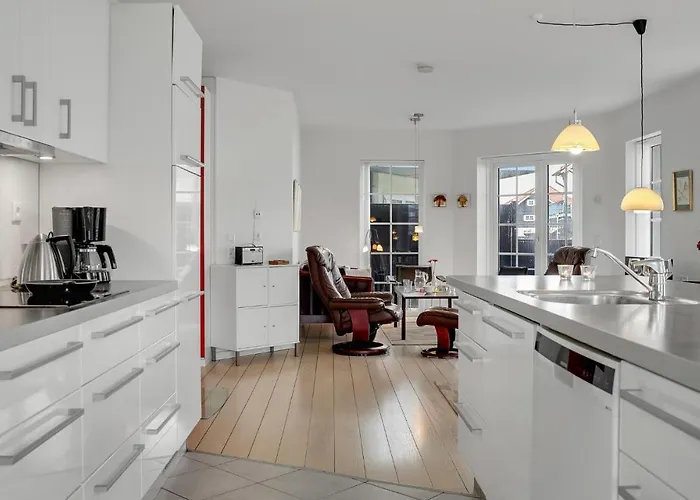 Lovely In With Kitchen Дом отдыха *